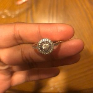 Vintage Allure Pandora Ring